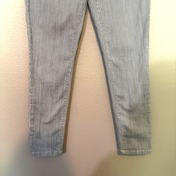 Eileen Fisher Blue and White Railroad Stripe Slim Boyfriend Jeans Size 6 - Picture 5 of 7